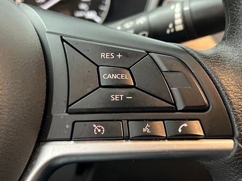 Used 2024 Nissan Altima 2.5 SV image 35