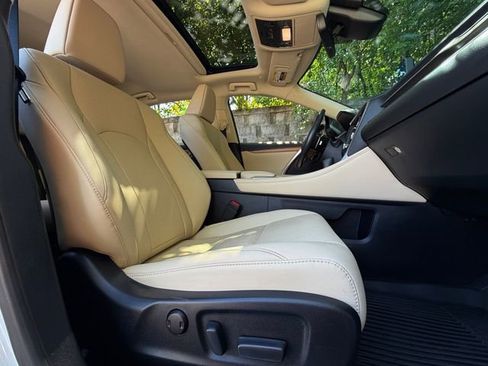Used 2022 Lexus RX 450h AWD w/ Premium Package image 22