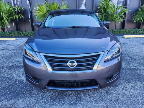 Used 2013 Nissan Sentra SR w/ Driver Pkg image 5