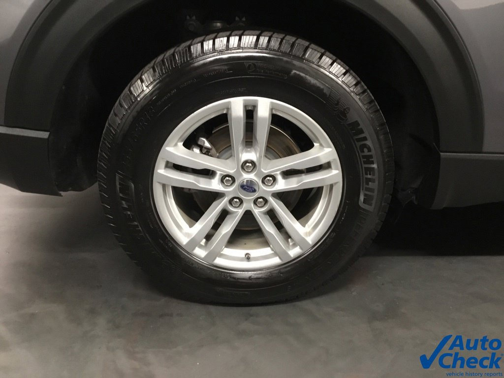 Used 2022 Ford Explorer XLT w/ Equipment Group 202A AWD/4WD image 20