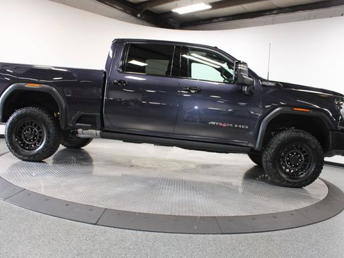 Used 2025 GMC Sierra 2500 AT4X w/ AT4X AEV Edition AWD/4WD image 15