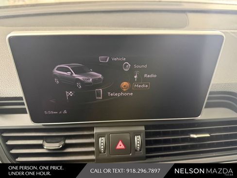 Used 2019 Audi Q5 2.0T Premium Plus w/ Premium Plus Package AWD/4WD image 30