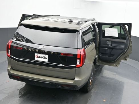 New 2025 Ford Expedition Tremor image 54