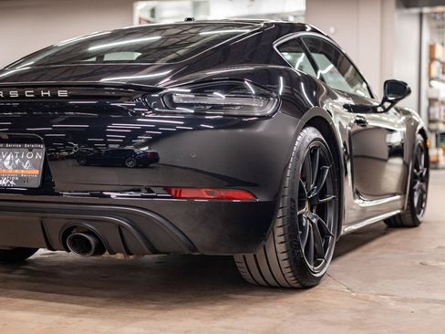 Used 2024 Porsche 718 Cayman GTS RWD image 29