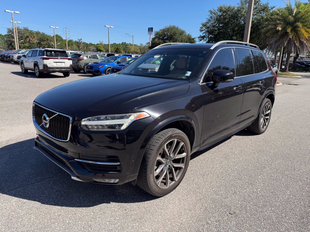 Used 2018 Volvo XC90 T5 Momentum w/ Convenience Package FWD image 11