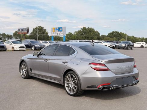 Used 2022 Genesis G70 3.3T RWD image 8