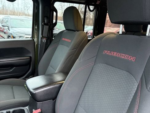 Used 2021 Jeep Wrangler Unlimited Rubicon image 14