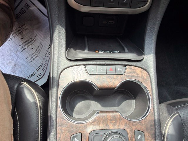 Used 2020 GMC Acadia Denali w/ LPO, Floor Liner Package AWD/4WD image 15