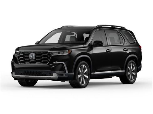 Used 2025 Honda Pilot Touring image 1