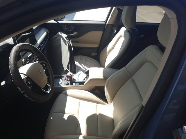 Used 2026 Lincoln Corsair Premiere FWD image 10