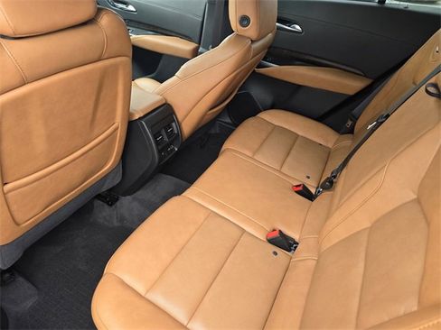 Used 2023 Cadillac XT4 Sport image 12