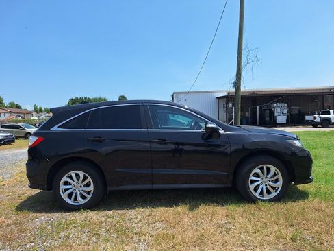 Used 2017 Acura RDX FWD image 4