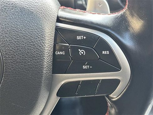 Used 2021 Jeep Grand Cherokee Trailhawk w/ Trailhawk Luxury Group image 18