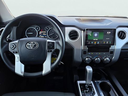 Used 2017 Toyota Tundra SR5 w/ SR5 Upgrade Package RWD image 21