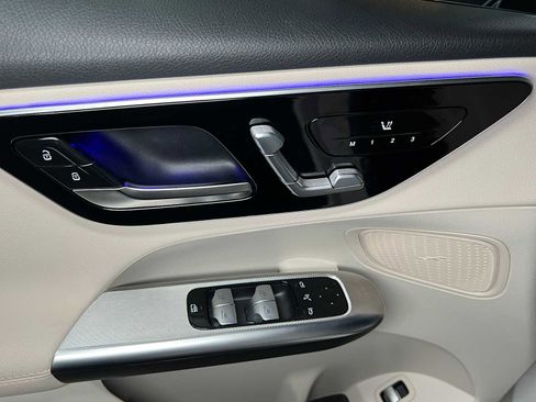 Certified 2026 Mercedes-Benz GLC 300 4MATIC image 23