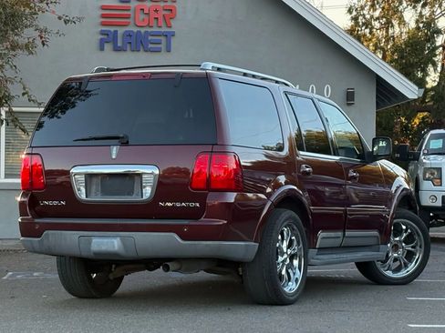Used 2003 Lincoln Navigator 2WD image 5