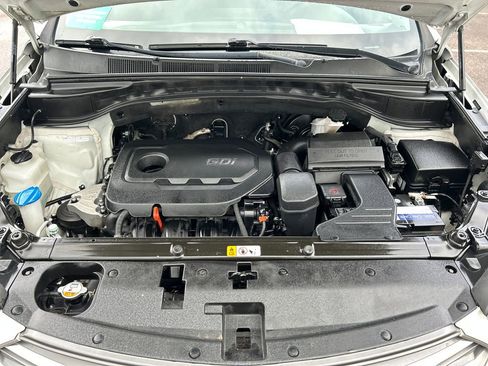 Used 2018 Hyundai Santa Fe Sport AWD/4WD image 27