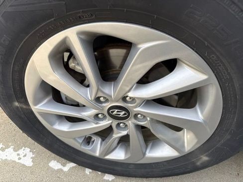 Used 2017 Hyundai Tucson SE w/ SE Popular Package 02 FWD image 16