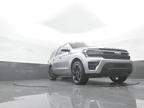 Certified 2023 Ford Expedition Max Limited AWD/4WD image 35