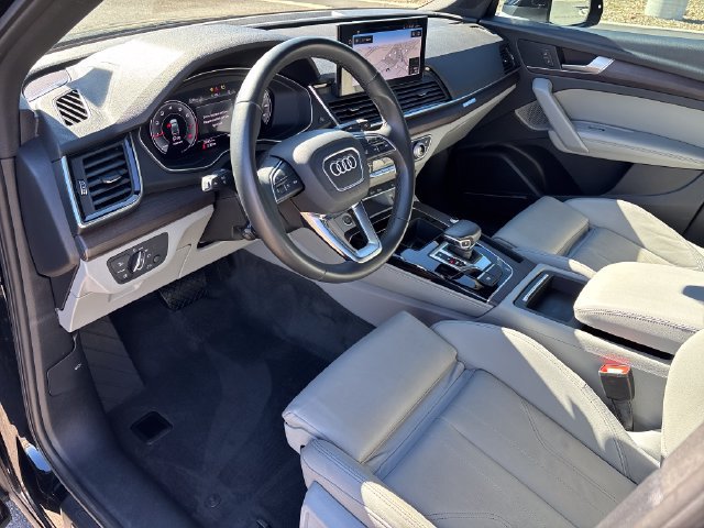 Used 2022 Audi Q5 2.0T Premium Plus AWD/4WD image 13