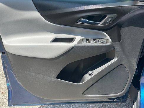 Used 2020 Chevrolet Equinox LT FWD image 13