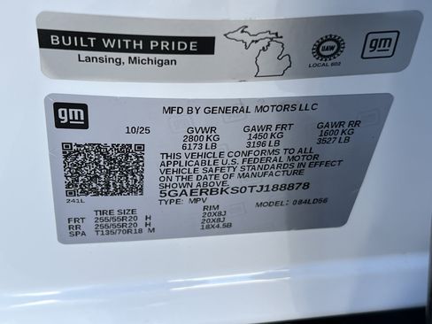 New 2026 Buick Enclave Sport Touring w/ Super Cruise Package image 25