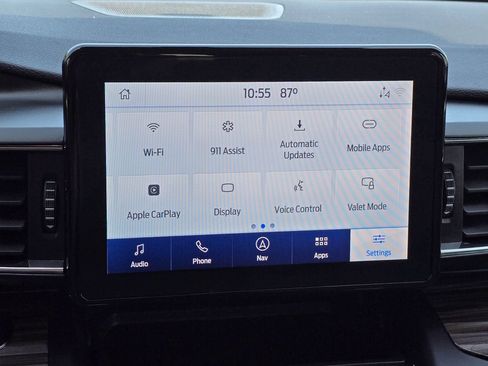 Used 2020 Ford Explorer Limited w/ Class III Trailer Tow Package AWD/4WD image 20