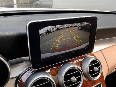 Used 2016 Mercedes-Benz C 300 4MATIC Sedan image 20