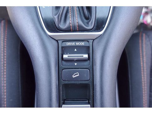 Used 2025 Honda HR-V Sport image 19