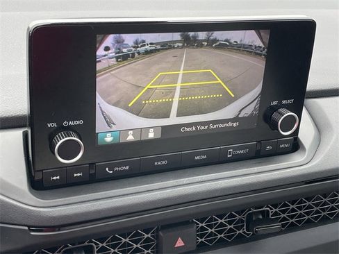 Certified 2025 Honda Accord LX image 17