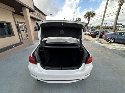 Used 2018 BMW 530i xDrive image 10