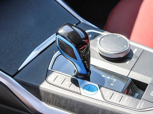 Certified 2023 BMW i4 eDrive40 w/ Premium Package RWD image 19