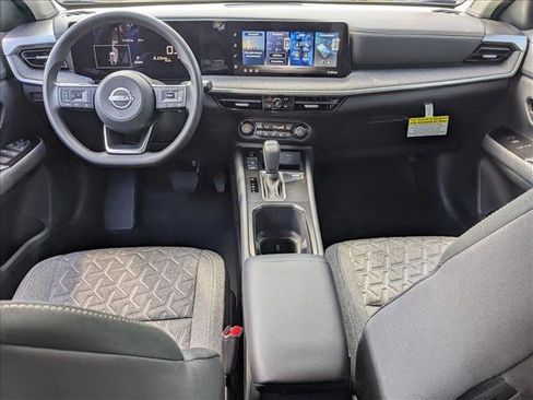 New 2026 Nissan Kicks SV image 14