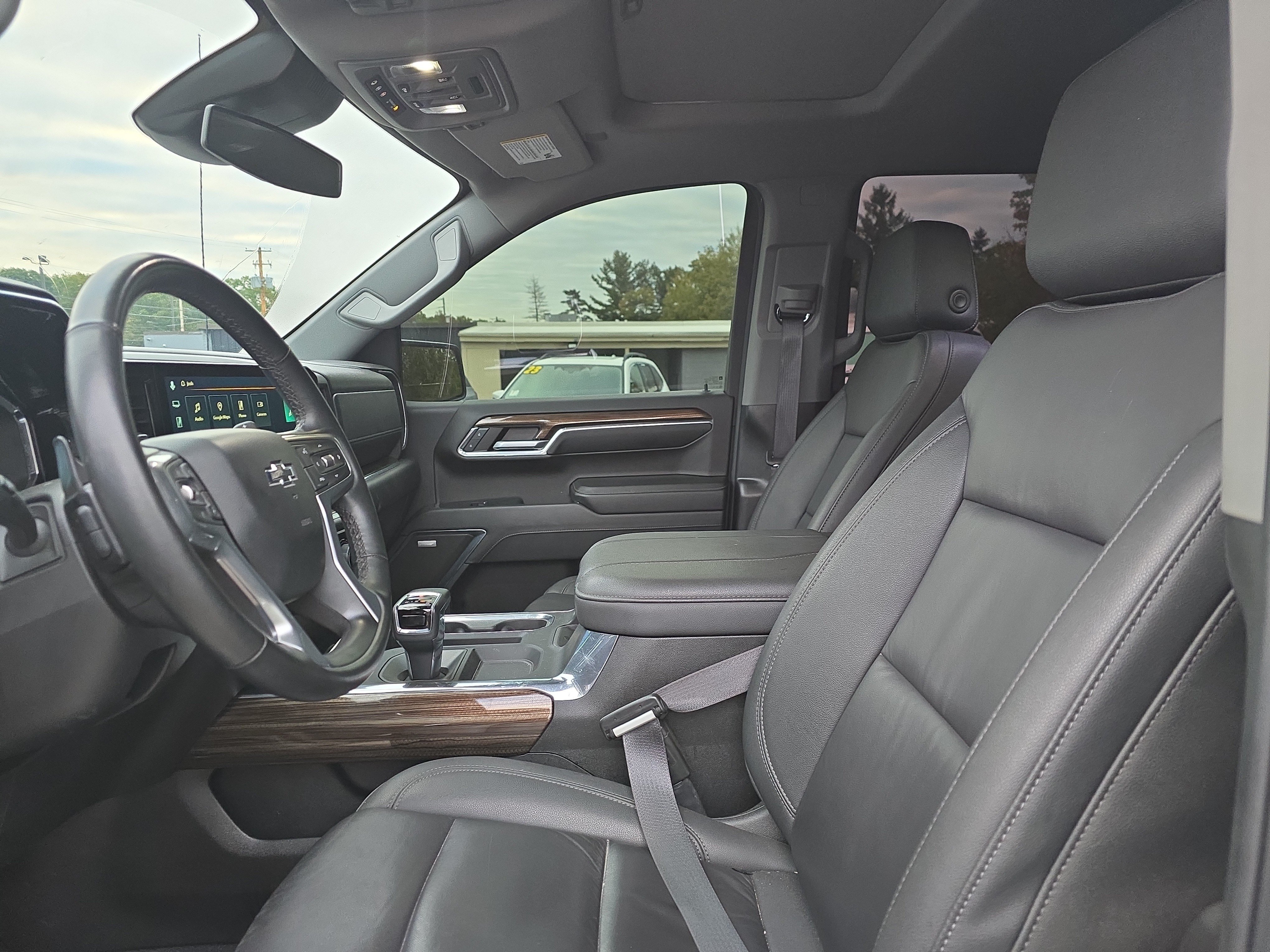 Used 2024 Chevrolet Silverado 1500 RST w/ Convenience Package II AWD/4WD image 12