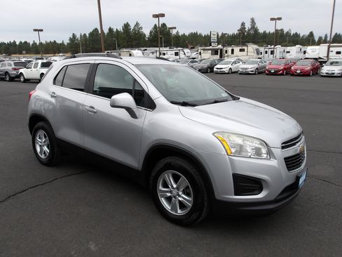 Used 2015 Chevrolet Trax LT w/ LT Plus Package image 7