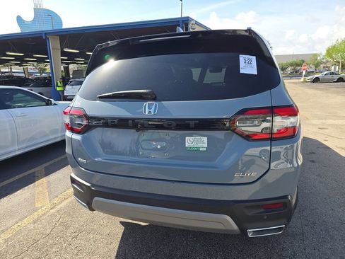 Used 2023 Honda Pilot Elite image 7