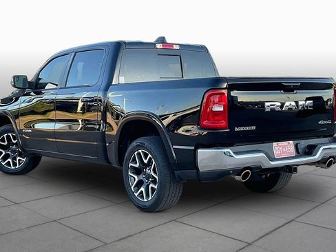 Used 2025 RAM 1500 Laramie AWD/4WD image 13