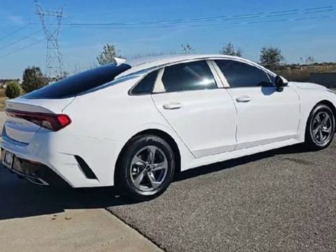 Used 2023 Kia K5 LXS image 8