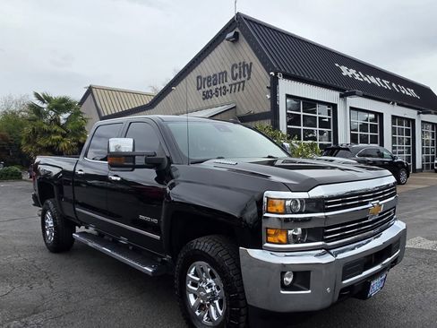 Used 2016 Chevrolet Silverado 2500 LTZ w/ LTZ Plus Package AWD/4WD image 2