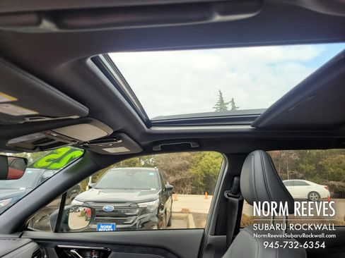 Used 2025 Subaru Forester Limited image 15