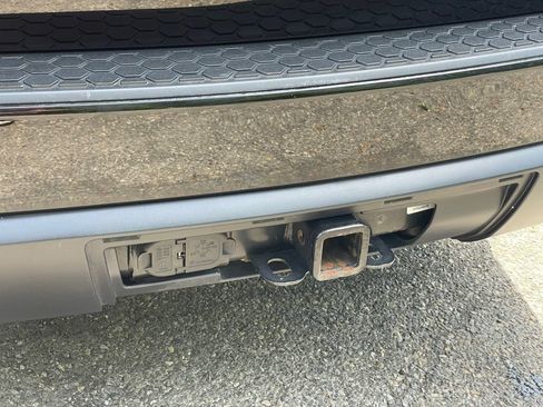 Used 2024 Dodge Durango SXT w/ Trailer Tow Group IV AWD/4WD image 27