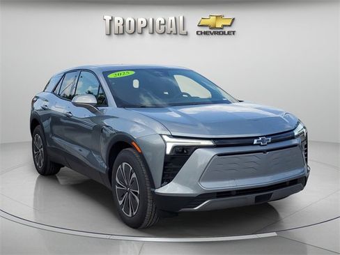 New 2025 Chevrolet Blazer EV LT image 7