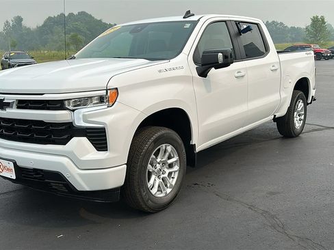 New 2026 Chevrolet Silverado 1500 RST w/ Safety Package AWD/4WD image 3