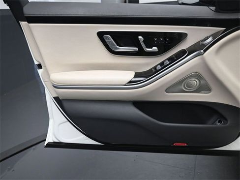 Used 2023 Mercedes-Benz S 500 4MATIC image 20