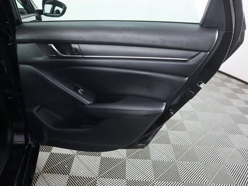 Used 2022 Honda Accord Sport Special Edition image 19