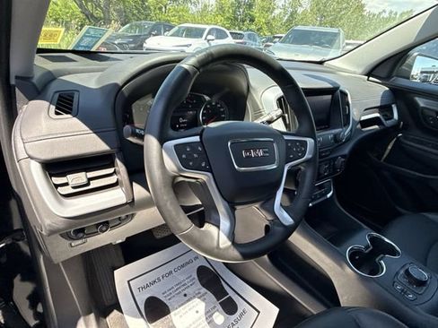 Certified 2024 GMC Terrain SLT AWD/4WD image 10