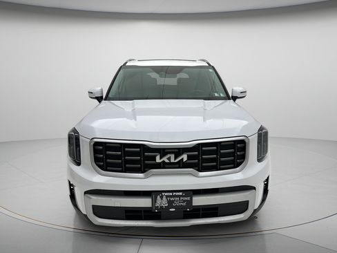 Used 2025 Kia Telluride S AWD/4WD image 2