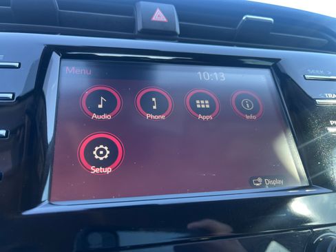 Used 2018 Toyota Camry L image 27