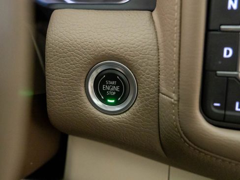 Used 2021 GMC Yukon Denali image 27