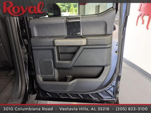 Used 2022 Ford F250 Platinum AWD/4WD image 9